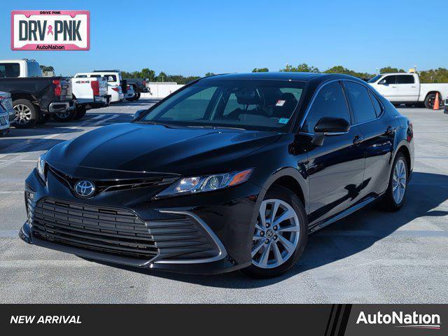 2024 toyota camry le