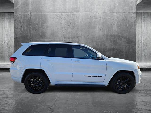 2021 jeep grand cherokee laredo