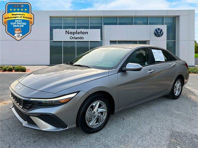 2024 hyundai elantra se