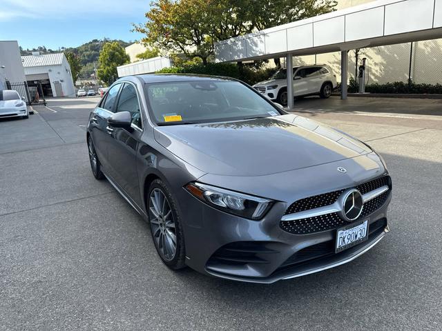2019 mercedes-benz a-class