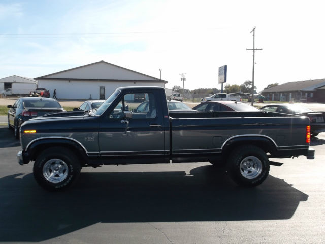 1985 ford f-150 xlt lariat standard cab pickup 2-door 5.8l completely restored