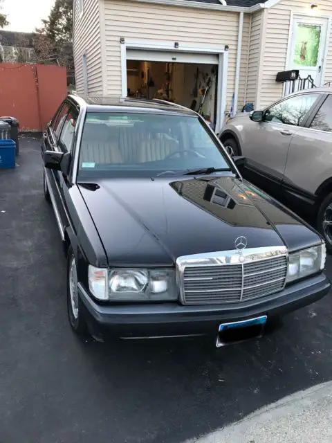 1993 mercedes-benz 190e classic car!!