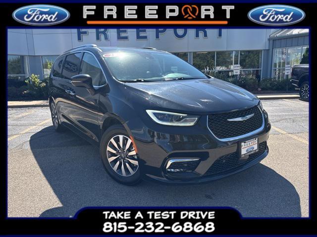 2021 chrysler pacifica hybrid touring l
