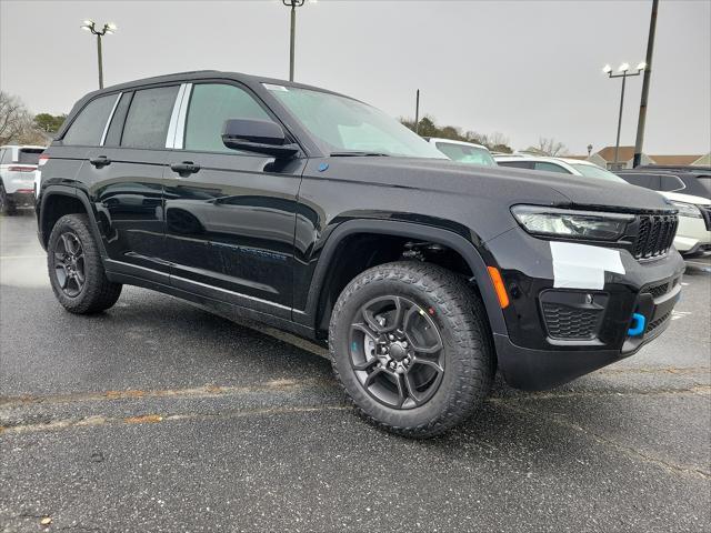 2024 jeep grand cherokee 4xe trailhawk