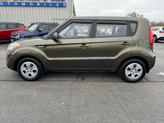 2013 kia soul base