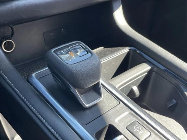 2022 nissan pathfinder sv 2wd