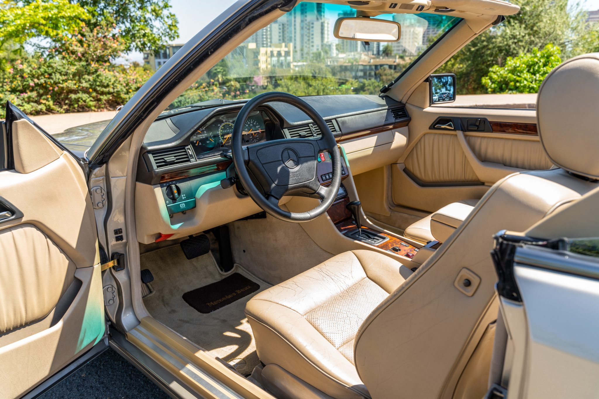 1994 mercedes-benz e320 cabriolet