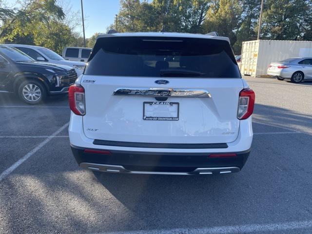 2023 ford explorer xlt