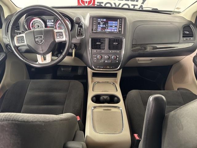 2016 dodge grand caravan sxt