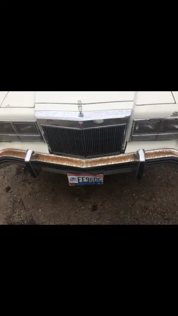 1979 lincoln versailles, 4 door, loaded, no sunroof