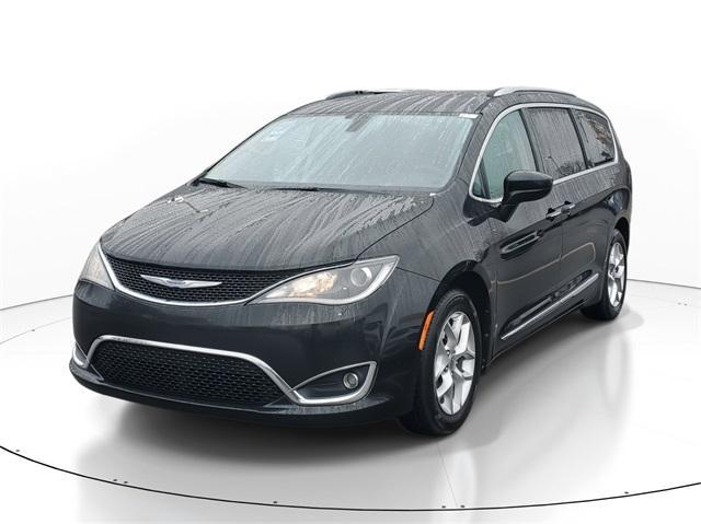 2019 chrysler pacifica touring-l plus