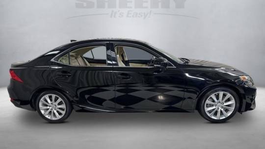 2016 lexus is 300 base