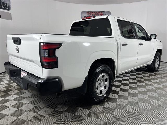 2022 nissan frontier s