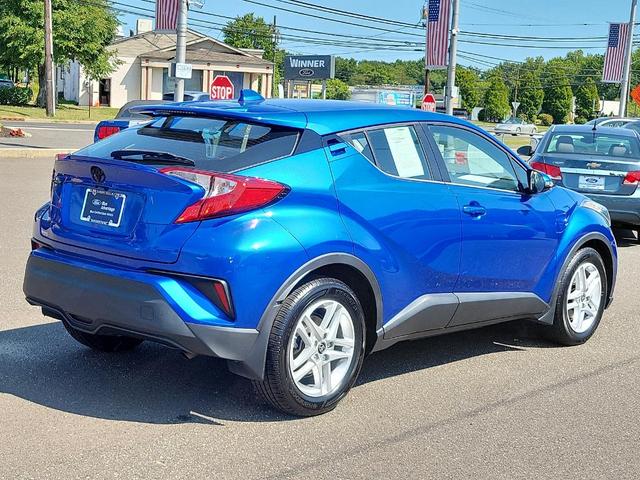 2020 toyota c-hr le