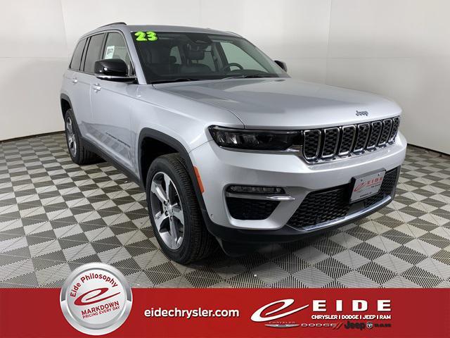 2023 jeep grand cherokee 4xe base