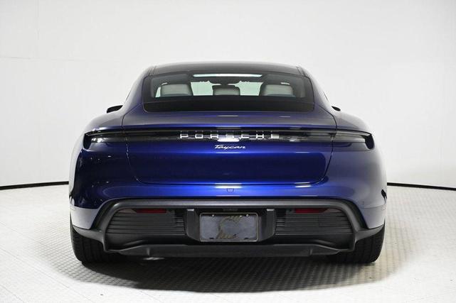 2023 porsche taycan base