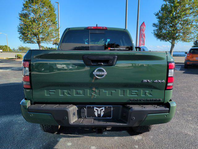 2023 nissan frontier sv