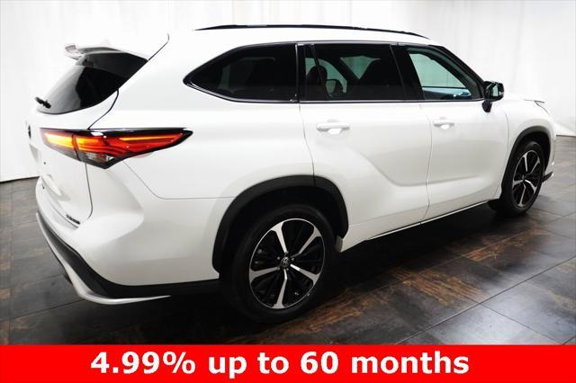 2022 toyota highlander xse