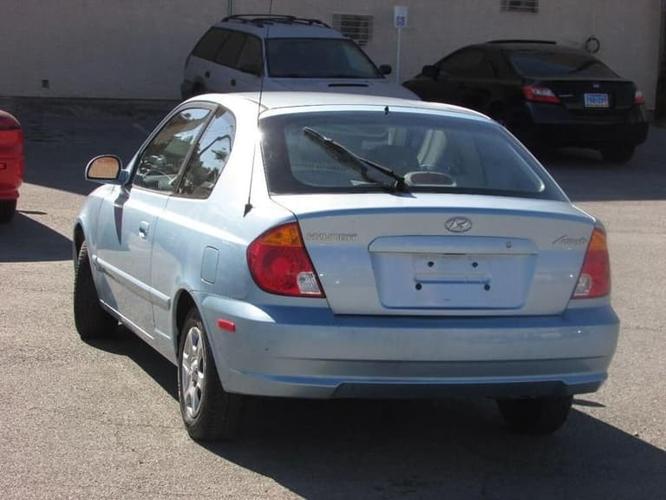 2005 hyundai accent gls hatchback 2d in las vegas, nevada