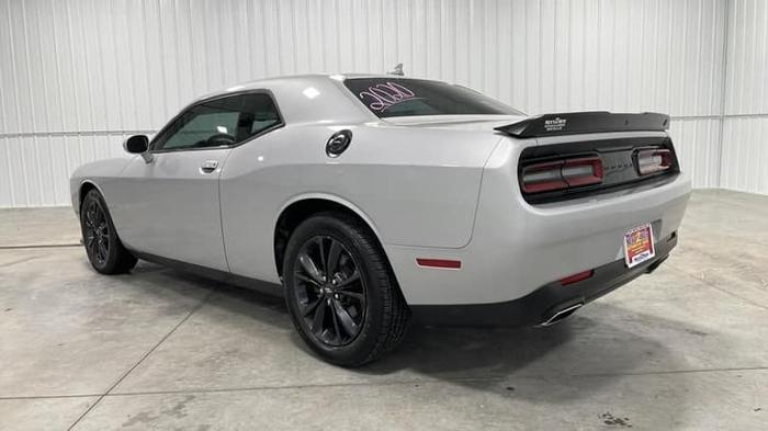 2020 dodge challenger in sioux falls, south dakota