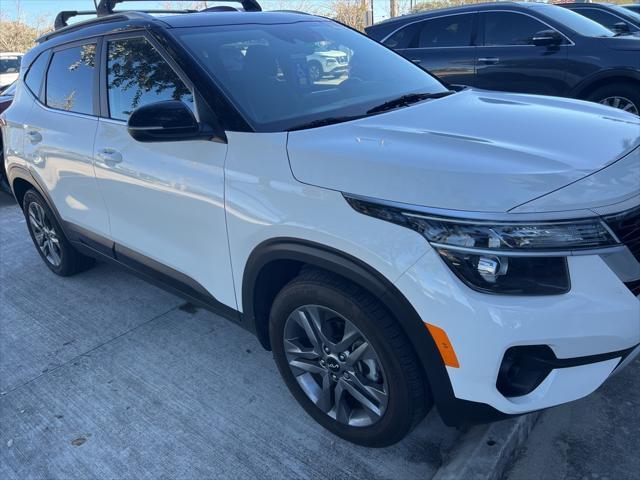 2022 kia seltos s