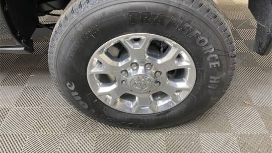 new 2024 ram 2500 laramie crew cab 6'4" box 4wd