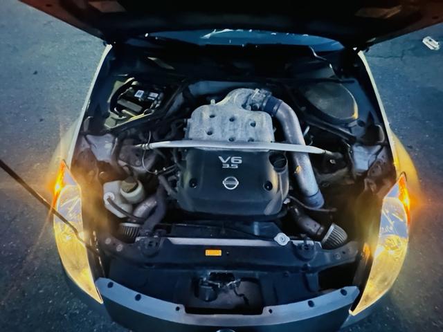 2003 nissan 350z track