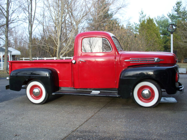 1952 ford f1 pickup truck