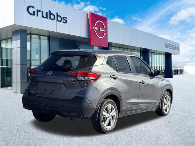 2020 nissan kicks s