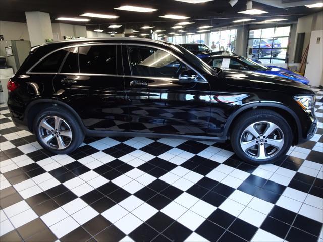 2022 mercedes-benz glc 300 base 4matic