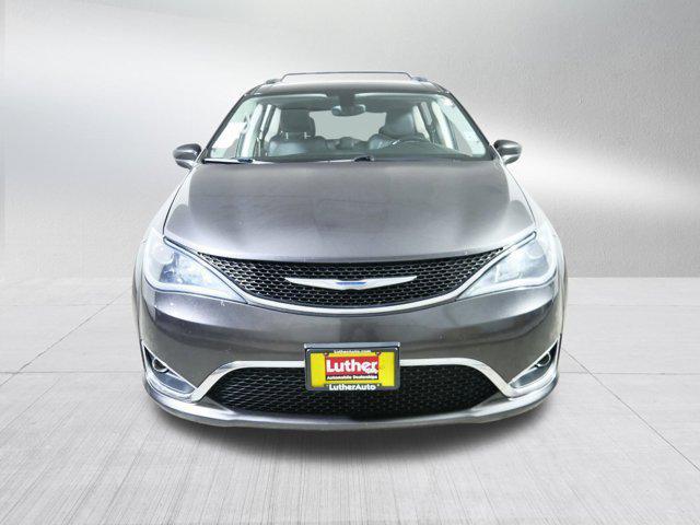 2018 chrysler pacifica touring-l