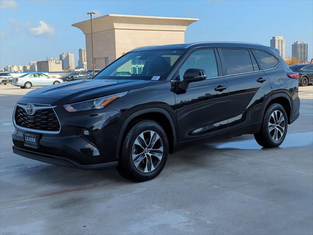 2023 toyota highlander xle