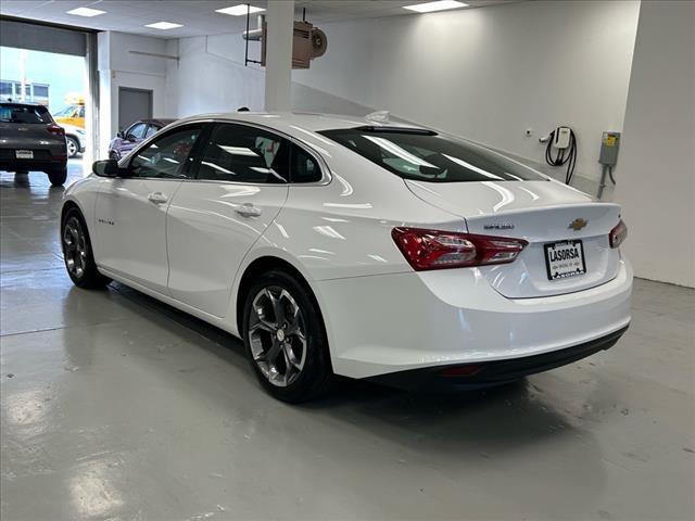 2022 chevrolet malibu fwd lt