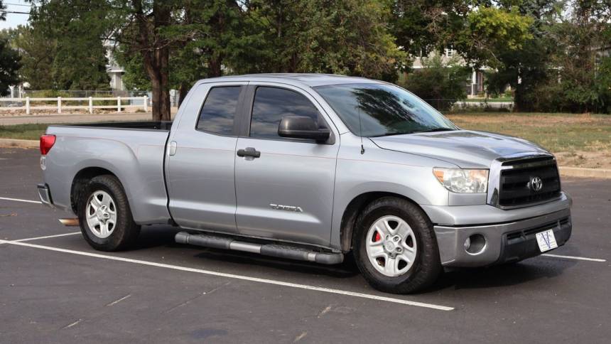 2011 toyota tundra grade