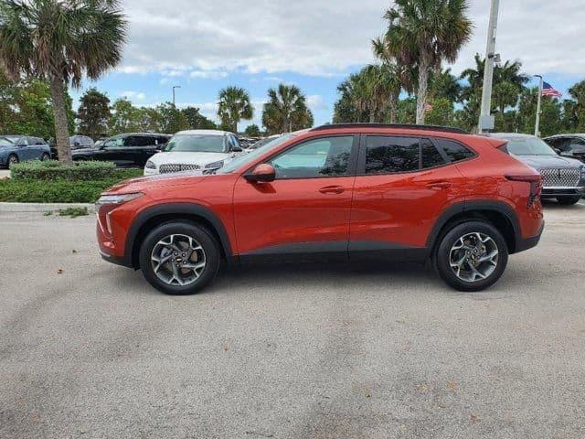 2024 chevrolet trax lt in miami, florida
