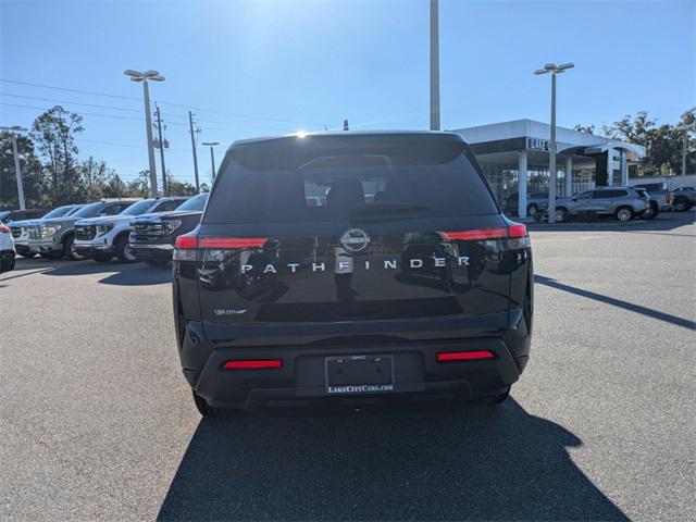2022 nissan pathfinder s 2wd