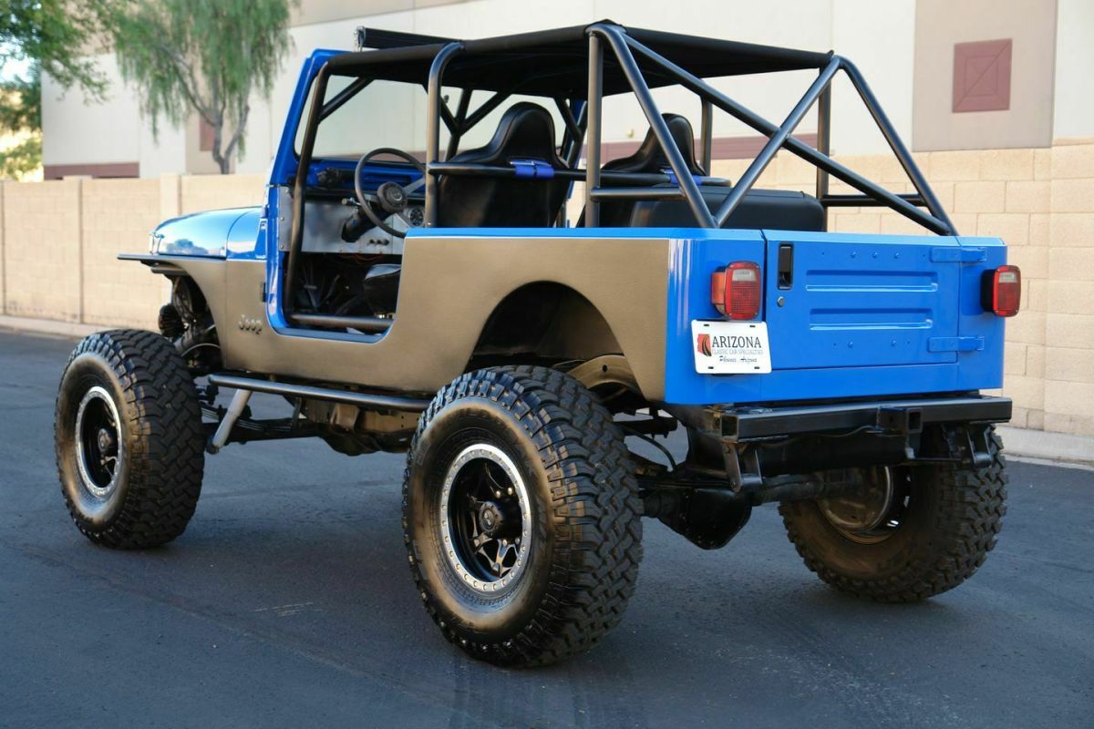 1988 jeep wrangler 5-speed look at this.. make offer..!!