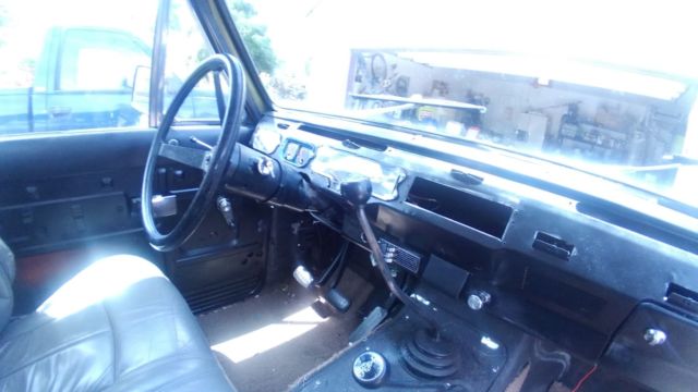 1973 scout 2 4x4 custom deluxe trim