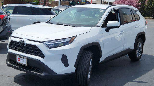 2023 toyota rav4 xle