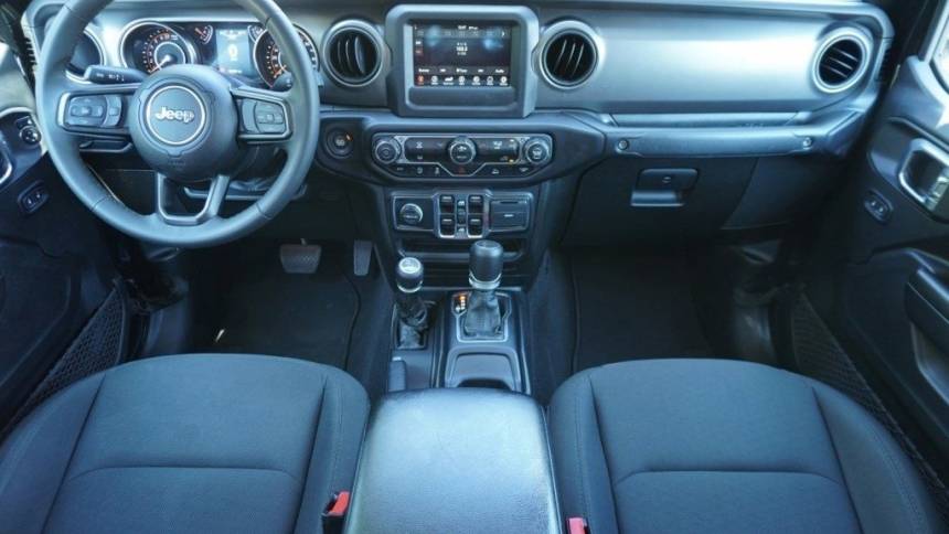 2023 jeep gladiator sport
