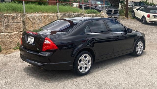 2010 ford fusion se