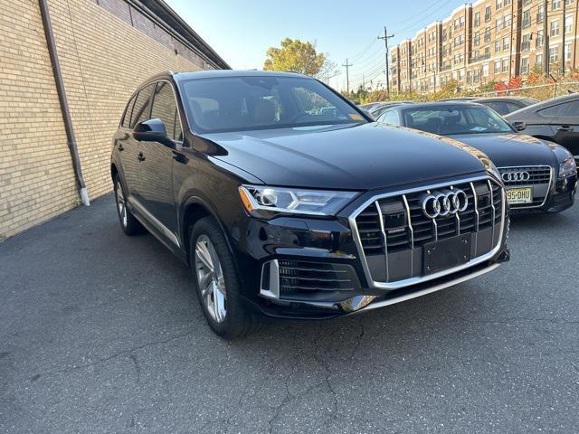 2021 audi q7 55 premium plus