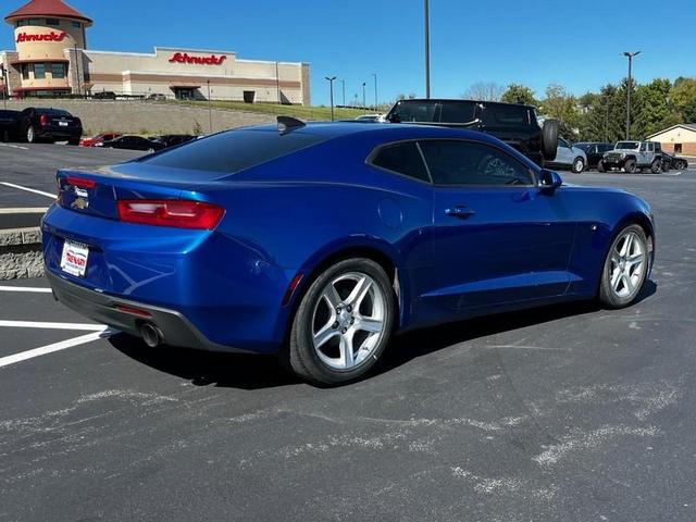 2018 chevrolet camaro 1lt