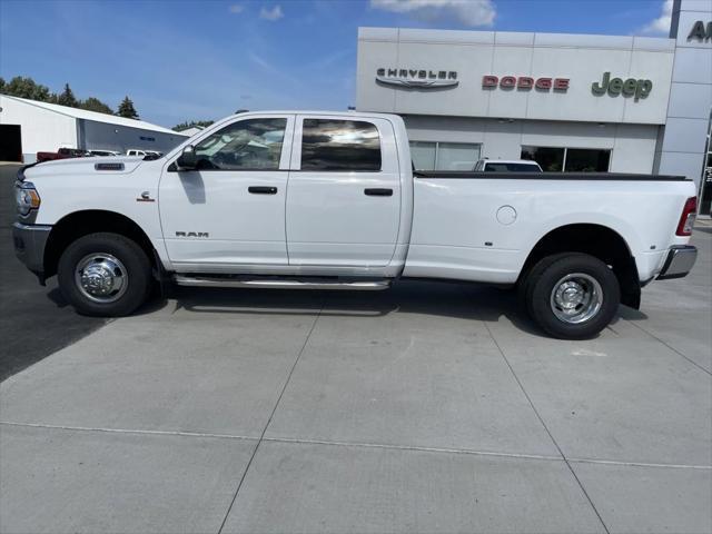 2019 ram 3500 tradesman crew cab 4x4 8' box