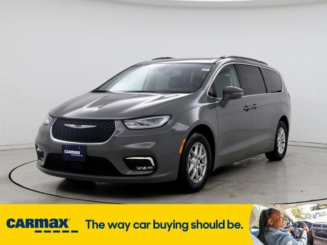 2022 chrysler pacifica touring l