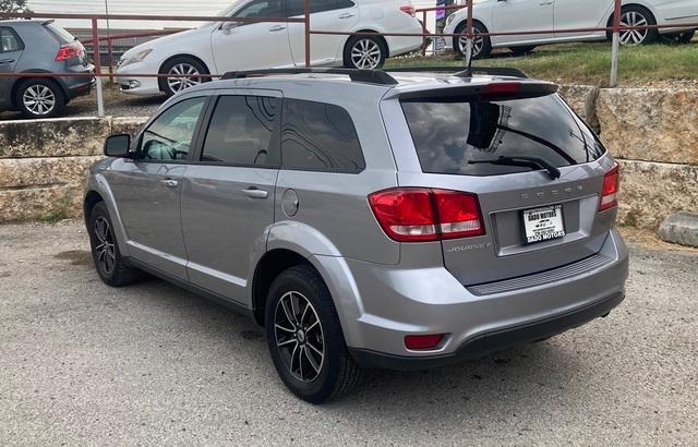 2019 dodge journey se