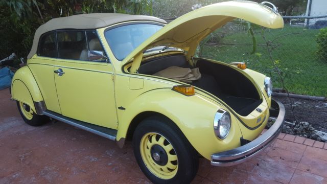 1972 vw beetle convertible - classic car