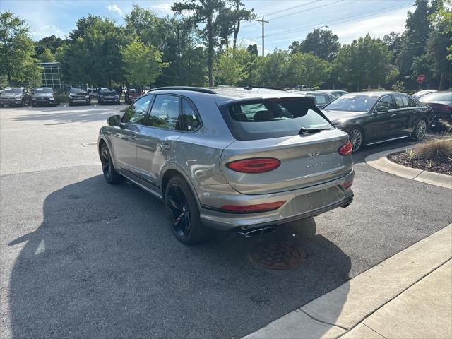 2021 bentley bentayga v8