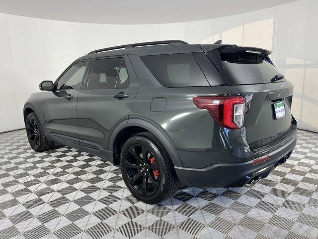 2022 ford explorer st