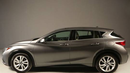 2017 Infiniti QX30